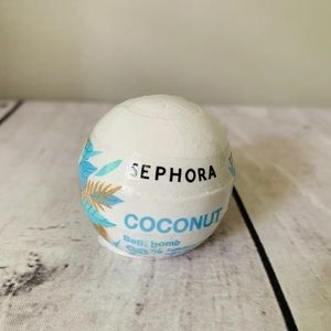 2/11$ new SEPHORA Bath Bomb Bath Fizzy  - coconut